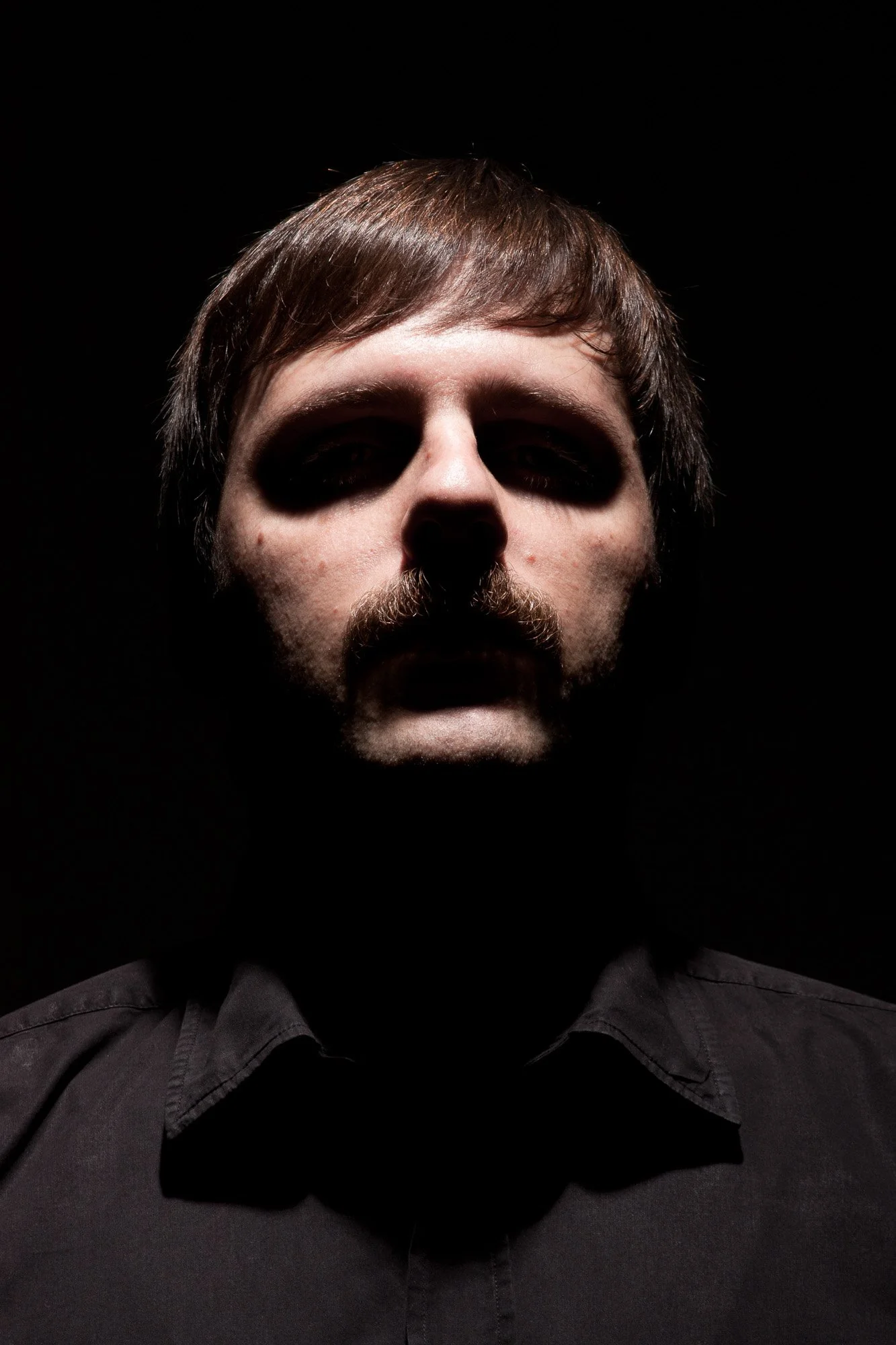 leocavallini-portraits-artists-deejay-producer-bruno-belluomini-300911-8013.jpg