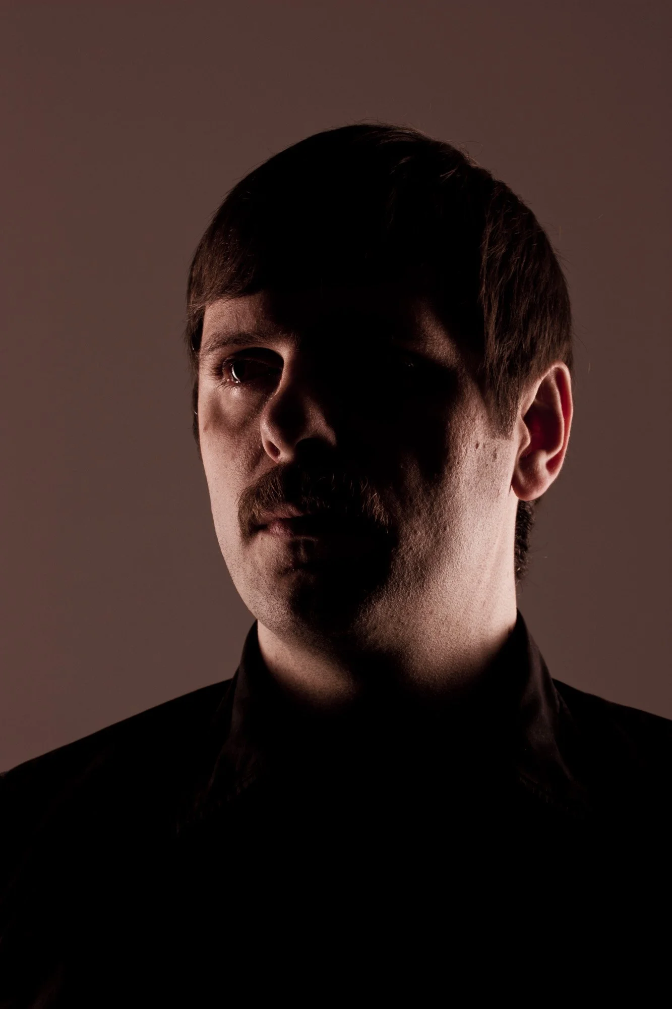 leocavallini-portraits-artists-deejay-producer-bruno-belluomini-300911-8105.jpg