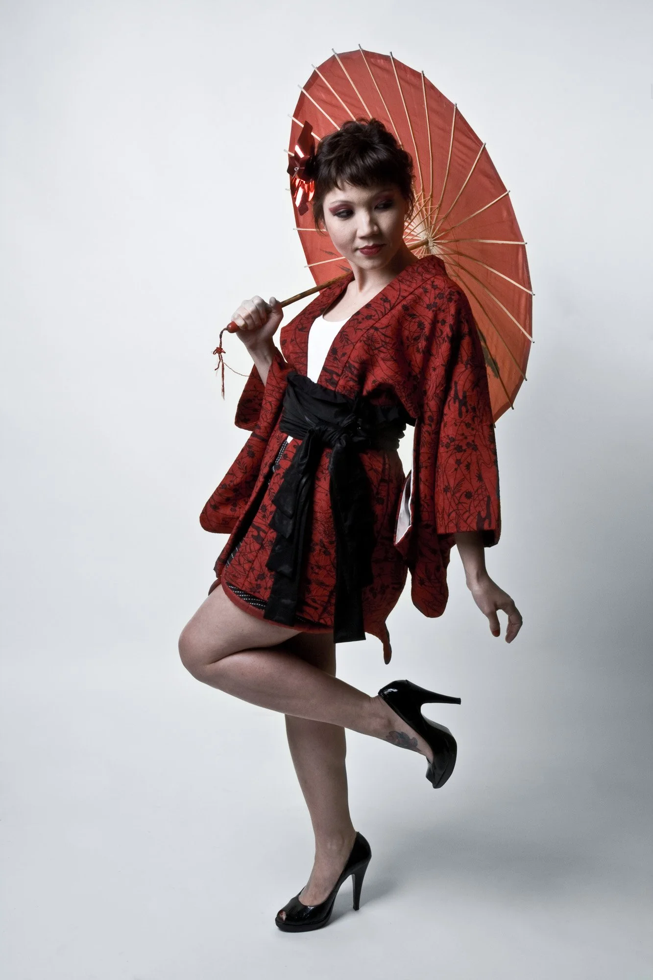 leocavallini-portraits-cris-matsuoka-modern-tokyo-1366.jpg