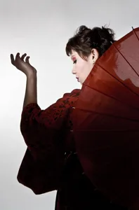 leocavallini-portraits-cris-matsuoka-modern-tokyo-1440.jpg