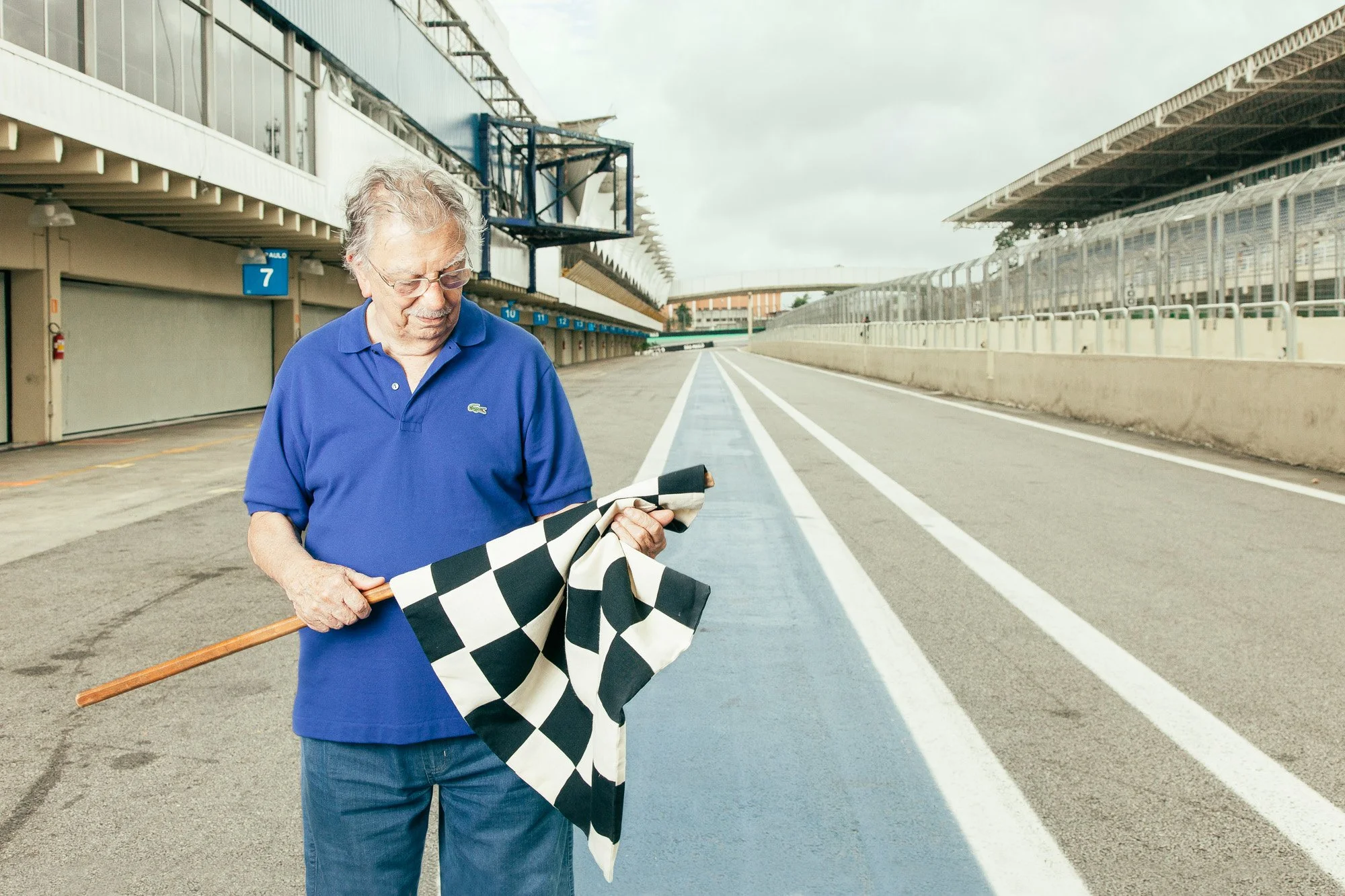  Mario Patti, the man who introduced Formula 1 racing to Brazil, portrayed for Autoesporte Magazine 
 Motorsports, Editorial, Making of 