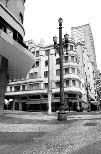 The original photo, now without the telephone box