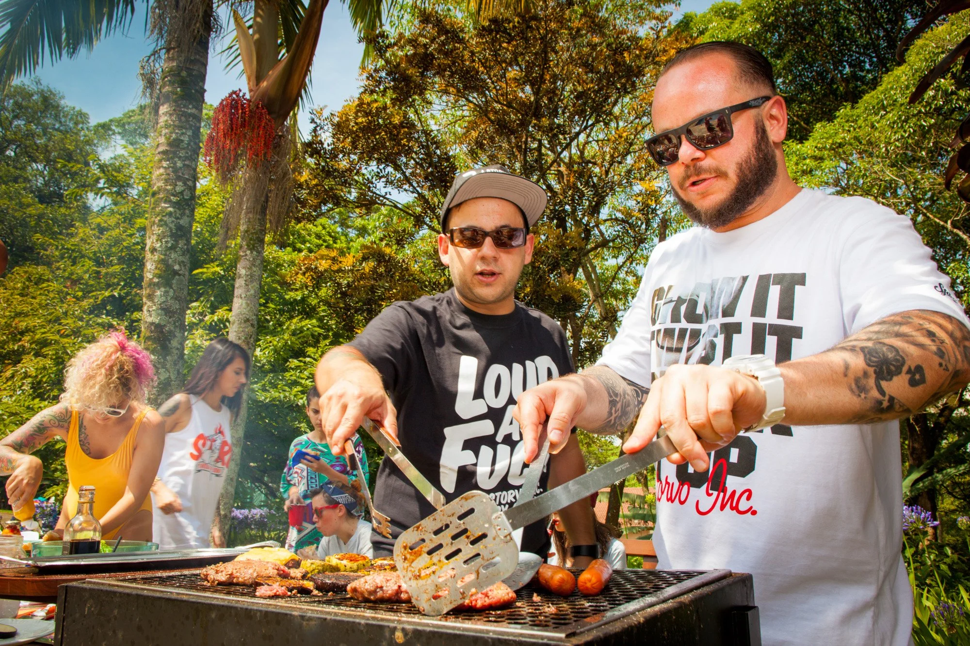  Storvo "Pool Party" 
 Streetwear, Making of 